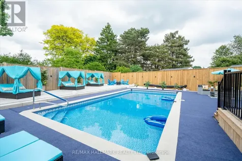 119 Charlotte Place Kitchener ON N2B 2K4