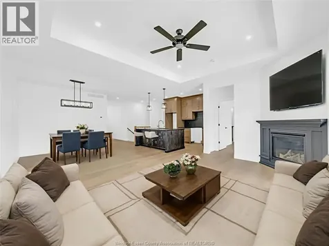 2614 Barkley Avenue Windsor ON N8P 0E9
