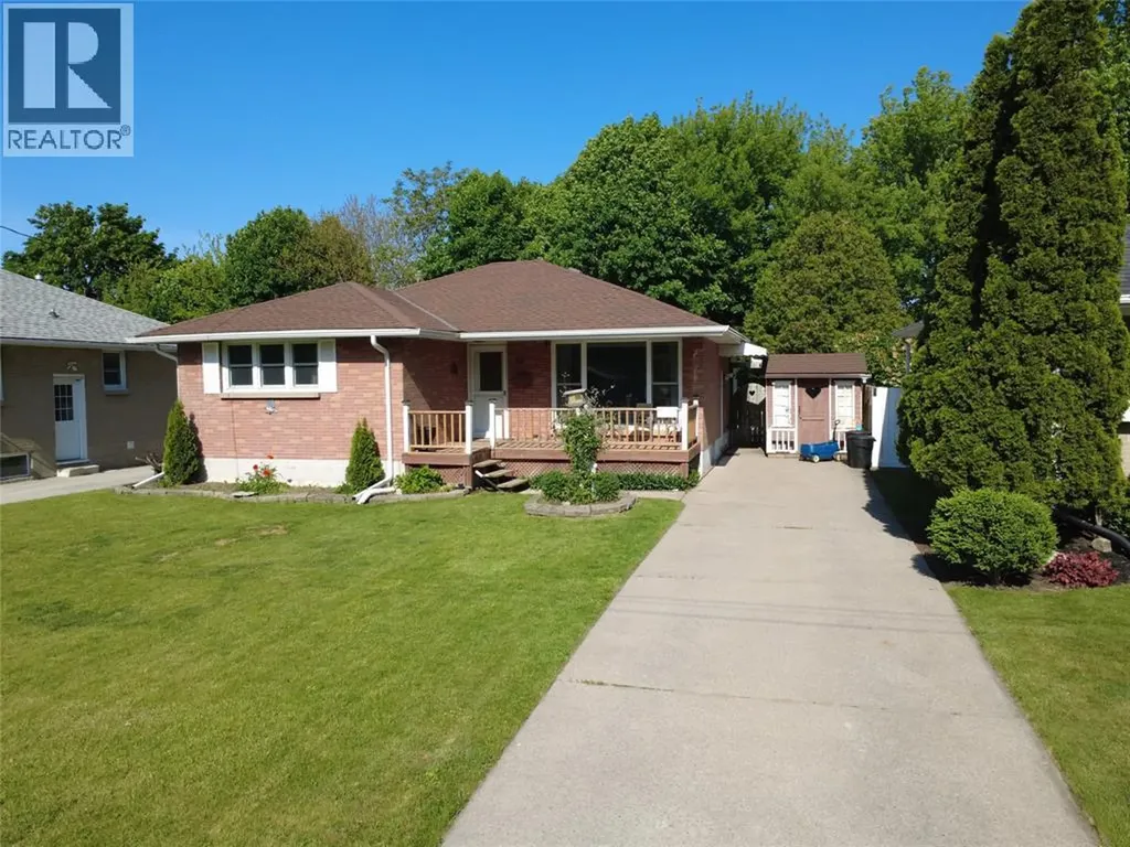 97 Grey Crescent Sarnia ON N7S 2S3
