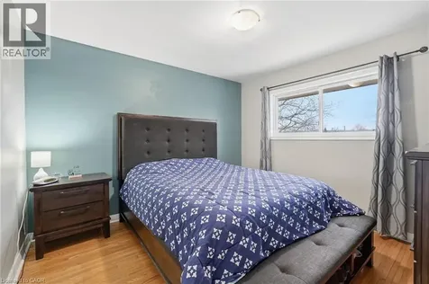 20 Nelligan Place Hamilton ON L8K 4X7