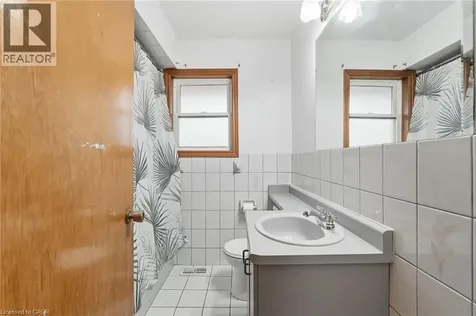 20 Nelligan Place Hamilton ON L8K 4X7