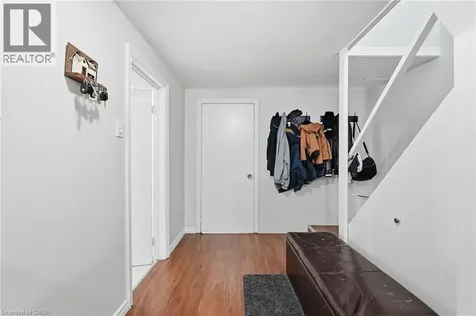 20 Nelligan Place Hamilton ON L8K 4X7