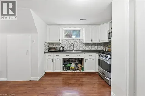 20 Nelligan Place Hamilton ON L8K 4X7