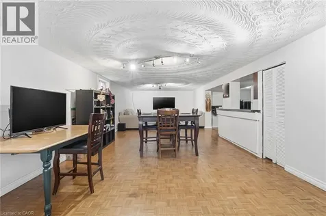 20 Nelligan Place Hamilton ON L8K 4X7