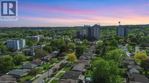 35 Weichel Street Kitchener ON N2M 2A7