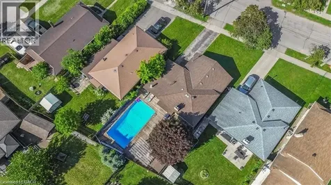 35 Weichel Street Kitchener ON N2M 2A7