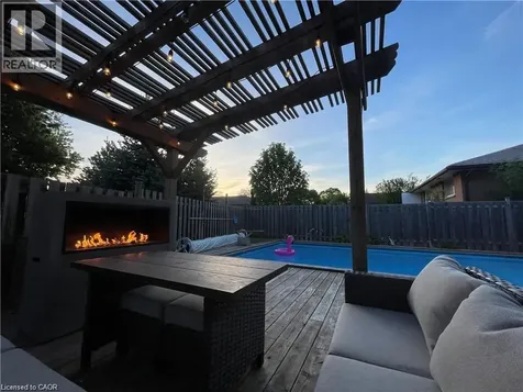35 Weichel Street Kitchener ON N2M 2A7
