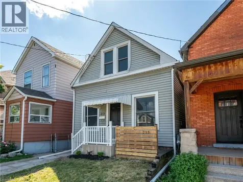213 Rosslyn Avenue North Hamilton ON L8L 7P8