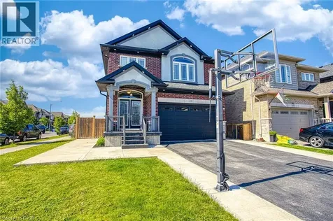 17 Narbonne Crescent Stoney Creek ON L8J 0J7
