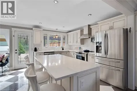 37 Yellow Birch Drive Kitchener ON N2N 2M1