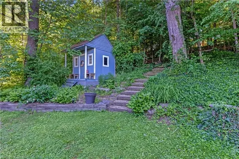 37 Yellow Birch Drive Kitchener ON N2N 2M1