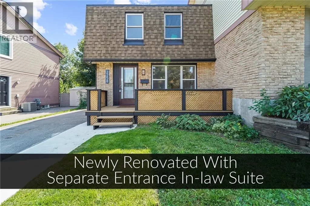 2258 Manchester Drive Burlington ON L7P 3W2