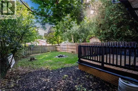2258 Manchester Drive Burlington ON L7P 3W2