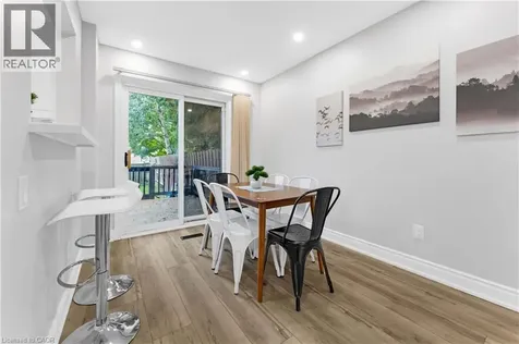 2258 Manchester Drive Burlington ON L7P 3W2