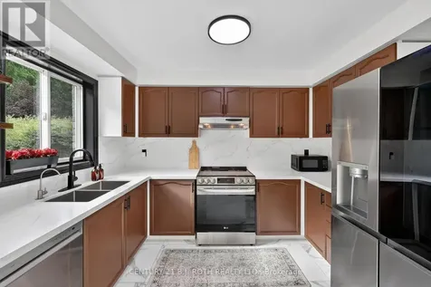 1077 Corrie Street Innisfil (alcona) ON L9S 1T7