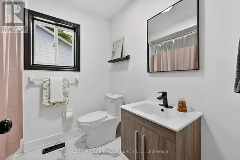 1077 Corrie Street Innisfil (alcona) ON L9S 1T7