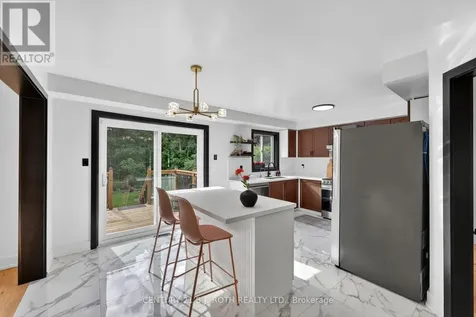 1077 Corrie Street Innisfil (alcona) ON L9S 1T7