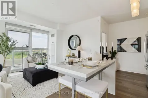 33 Shore Breeze Drive Toronto (mimico) ON M8V 1A1