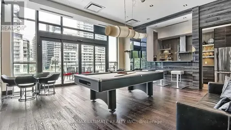 33 Shore Breeze Drive Toronto (mimico) ON M8V 1A1