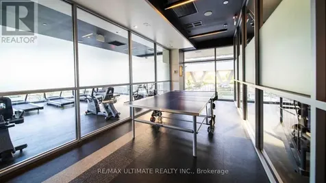 33 Shore Breeze Drive Toronto (mimico) ON M8V 1A1