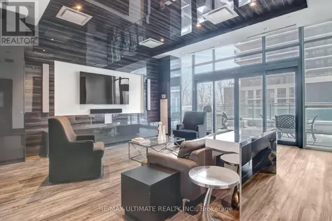 33 Shore Breeze Drive Toronto (mimico) ON M8V 1A1