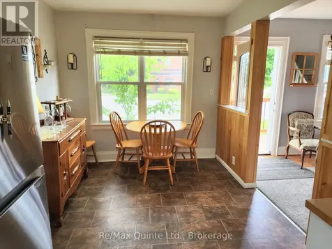 42 Ponton Street Belleville (belleville Ward) ON K8P 3T6