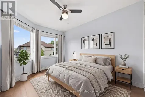 109 Brant Street Oakville (co Central) ON L6K 2Z7
