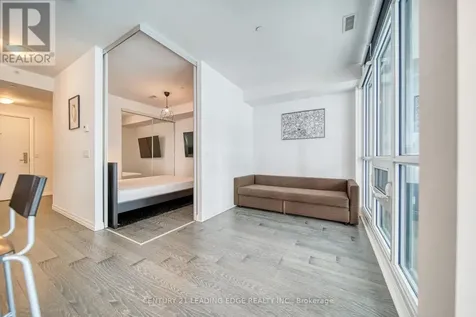 59 Annie Craig Drive Toronto (mimico) ON M8V 0C5