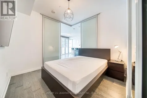 59 Annie Craig Drive Toronto (mimico) ON M8V 0C5
