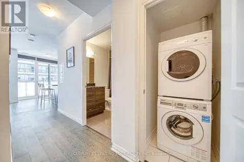 59 Annie Craig Drive Toronto (mimico) ON M8V 0C5