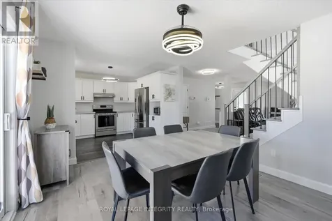 36 Frontenac Boulevard Russell ON K0A 1W0