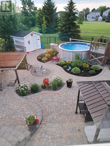 36 Frontenac Boulevard Russell ON K0A 1W0