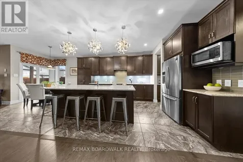 279 Sceptre Way Ottawa ON K2V 0C6