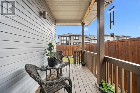279 Sceptre Way Ottawa ON K2V 0C6