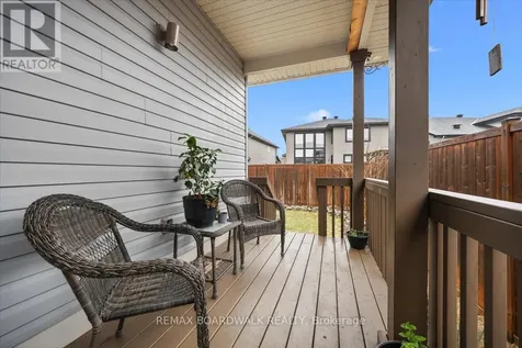 279 Sceptre Way Ottawa ON K2V 0C6