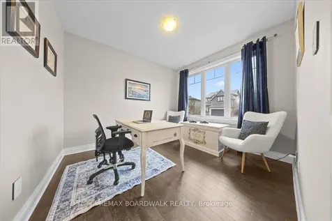 279 Sceptre Way Ottawa ON K2V 0C6