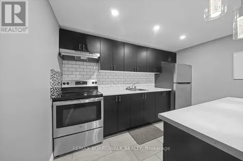 279 Sceptre Way Ottawa ON K2V 0C6