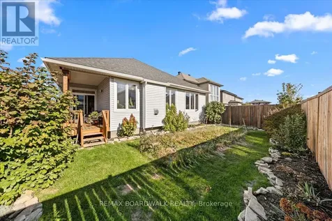 279 Sceptre Way Ottawa ON K2V 0C6