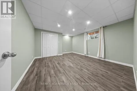 279 Sceptre Way Ottawa ON K2V 0C6