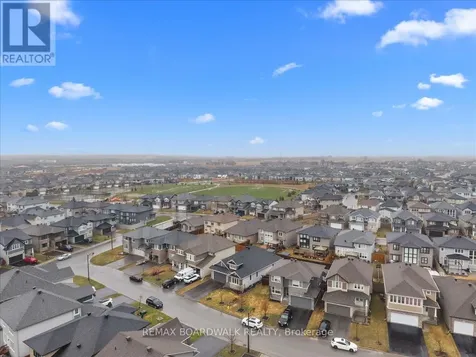 279 Sceptre Way Ottawa ON K2V 0C6