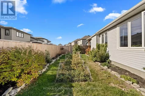 279 Sceptre Way Ottawa ON K2V 0C6