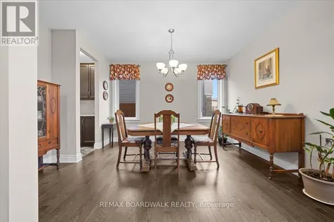 279 Sceptre Way Ottawa ON K2V 0C6