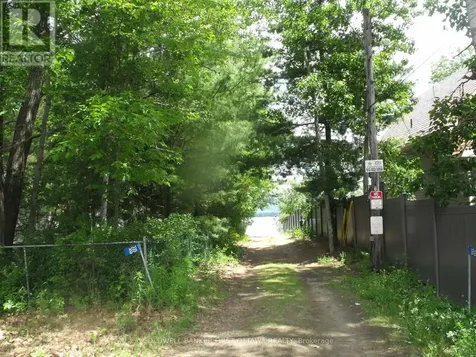123 Bayview Drive Ottawa ON K0A 3M0