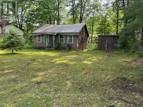 123 Bayview Drive Ottawa ON K0A 3M0
