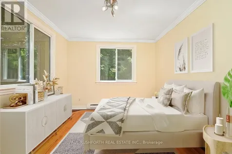 978 Admiral Avenue Ottawa ON K1Z 6L9