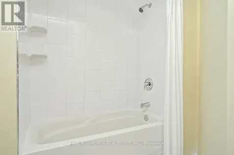 978 Admiral Avenue Ottawa ON K1Z 6L9