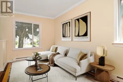 978 Admiral Avenue Ottawa ON K1Z 6L9