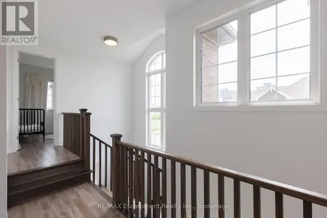 1388 Aymond Crescent Oakville (jm Joshua Meadows) ON L6H 7W9