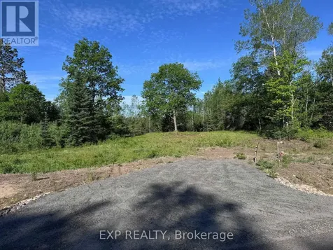 71 Yantha Crescent Madawaska Valley ON K0J 1B0