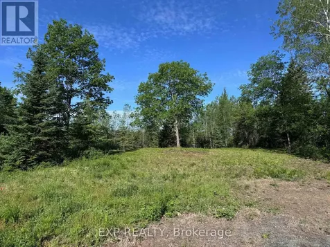 71 Yantha Crescent Madawaska Valley ON K0J 1B0